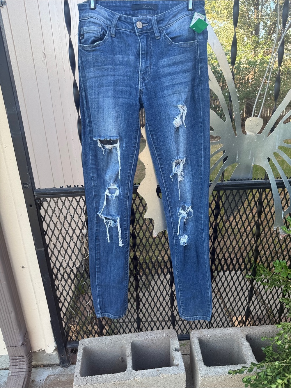 KanCan Distressed Dark Blue Women’s Skinny Jeans